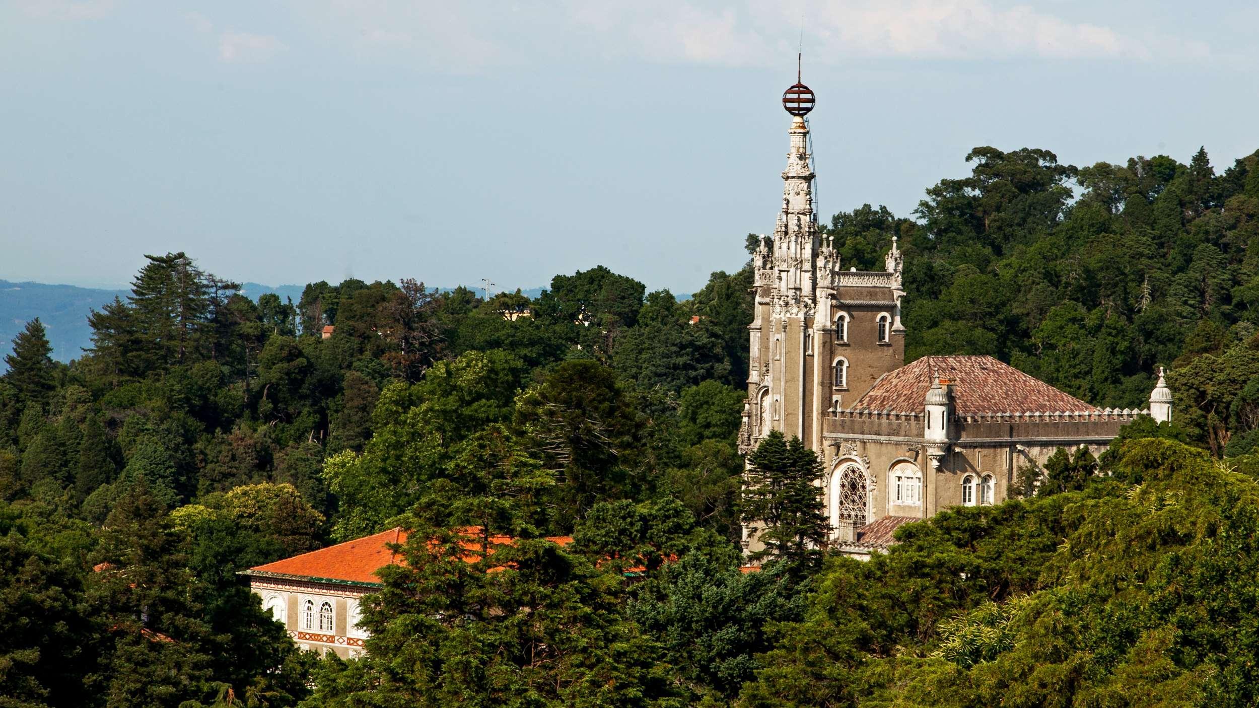 Palace Hotel Do Bussaco Luso  Luaran gambar The sanctuary of Nazaré
