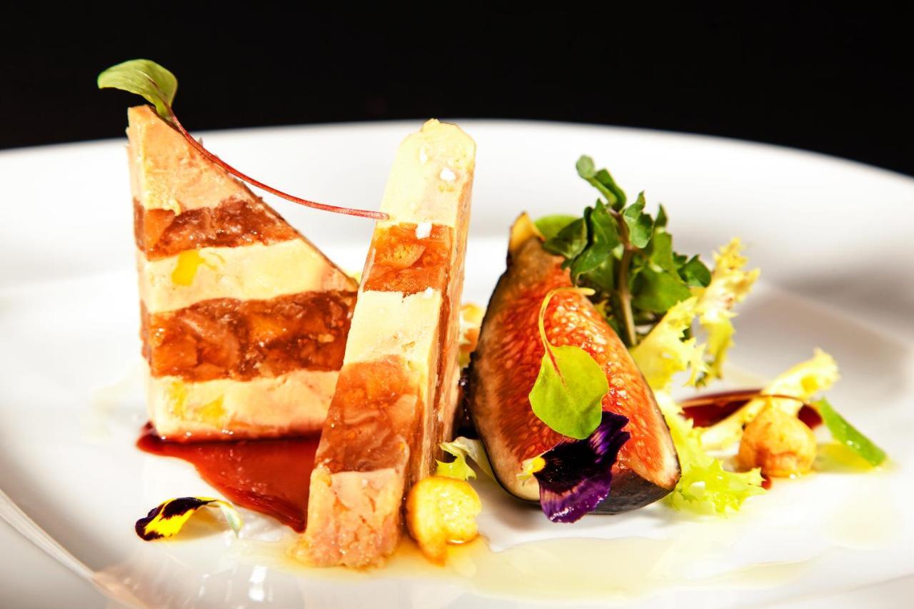 Palace Hotel Do Bussaco Luso  Luaran gambar A modern vegetarian dish