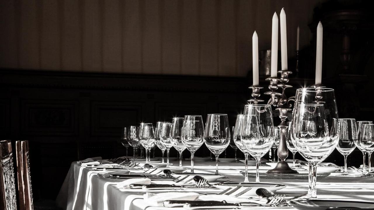 Palace Hotel Do Bussaco Luso  Luaran gambar Wine glasses at a wine tasting